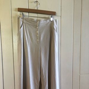 Ambiance Apperal button front linen cropped pants beige L
